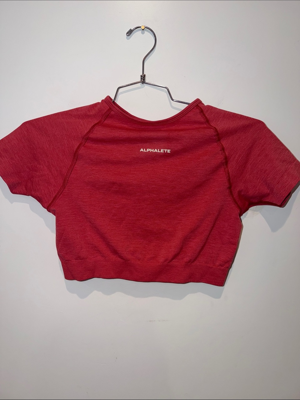 Alphalete Seamless Crop Tee Short Sleeves Size Medium Red